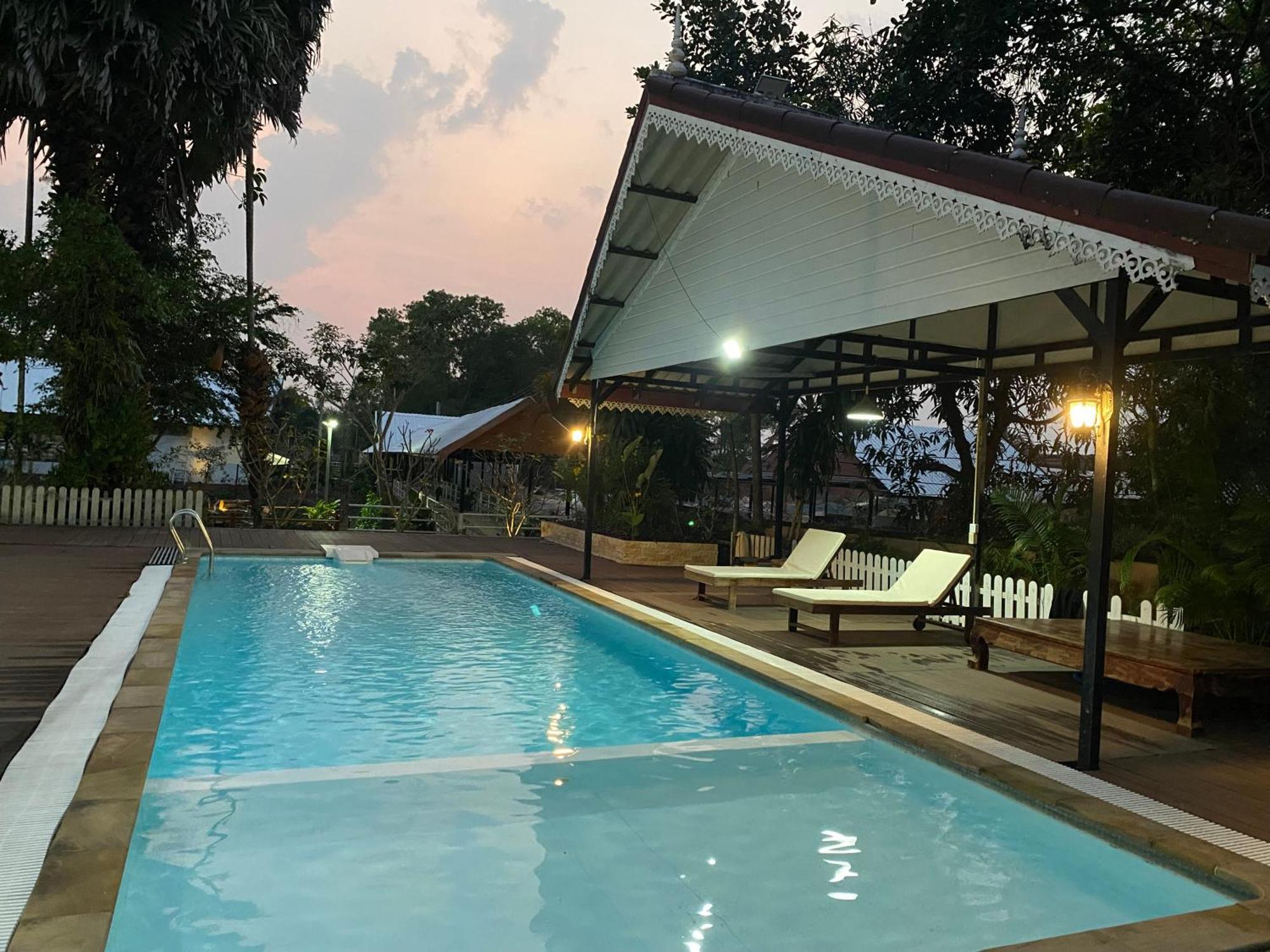 Krŏng Kaôh Kŏng Sareth Resort מראה חיצוני תמונה